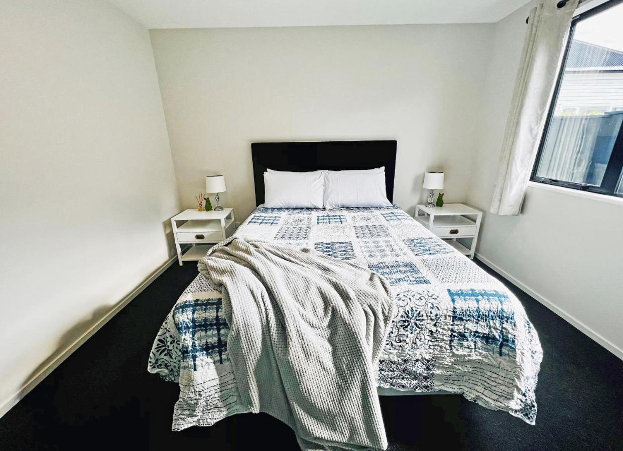 Thomas Townhouse - Christchurch Holiday Homes ภายนอก รูปภาพ