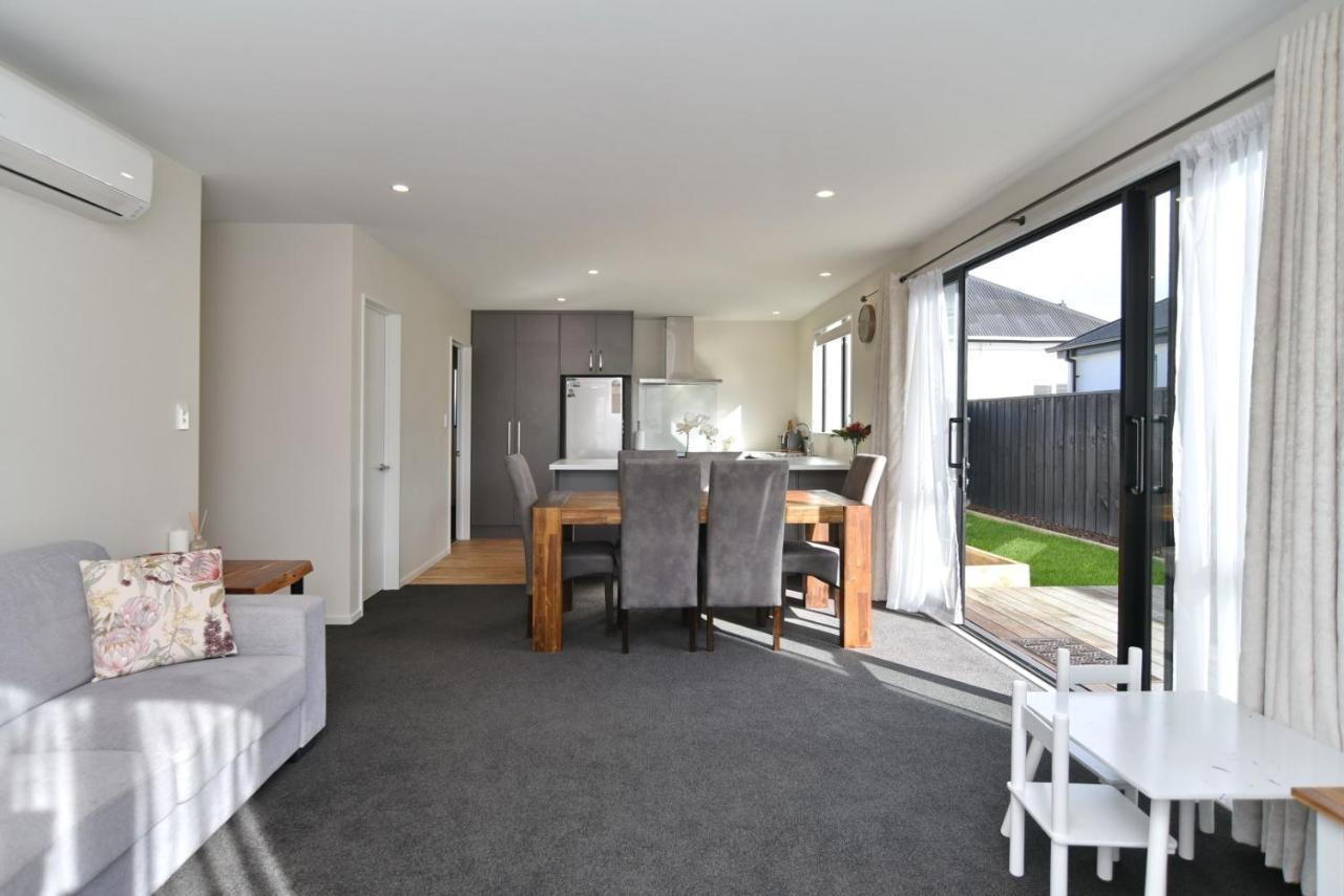 Thomas Townhouse - Christchurch Holiday Homes ภายนอก รูปภาพ