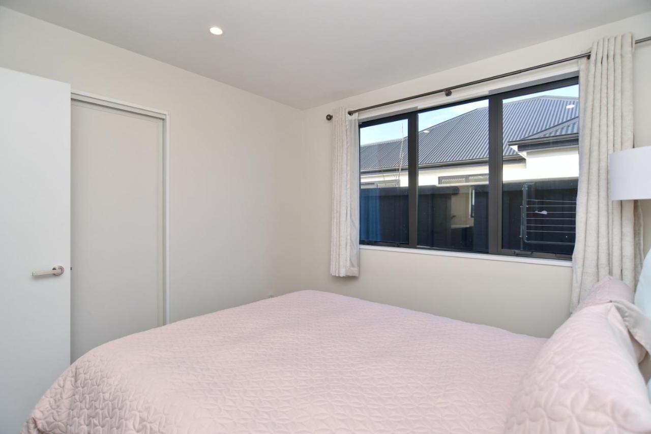 Thomas Townhouse - Christchurch Holiday Homes ภายนอก รูปภาพ