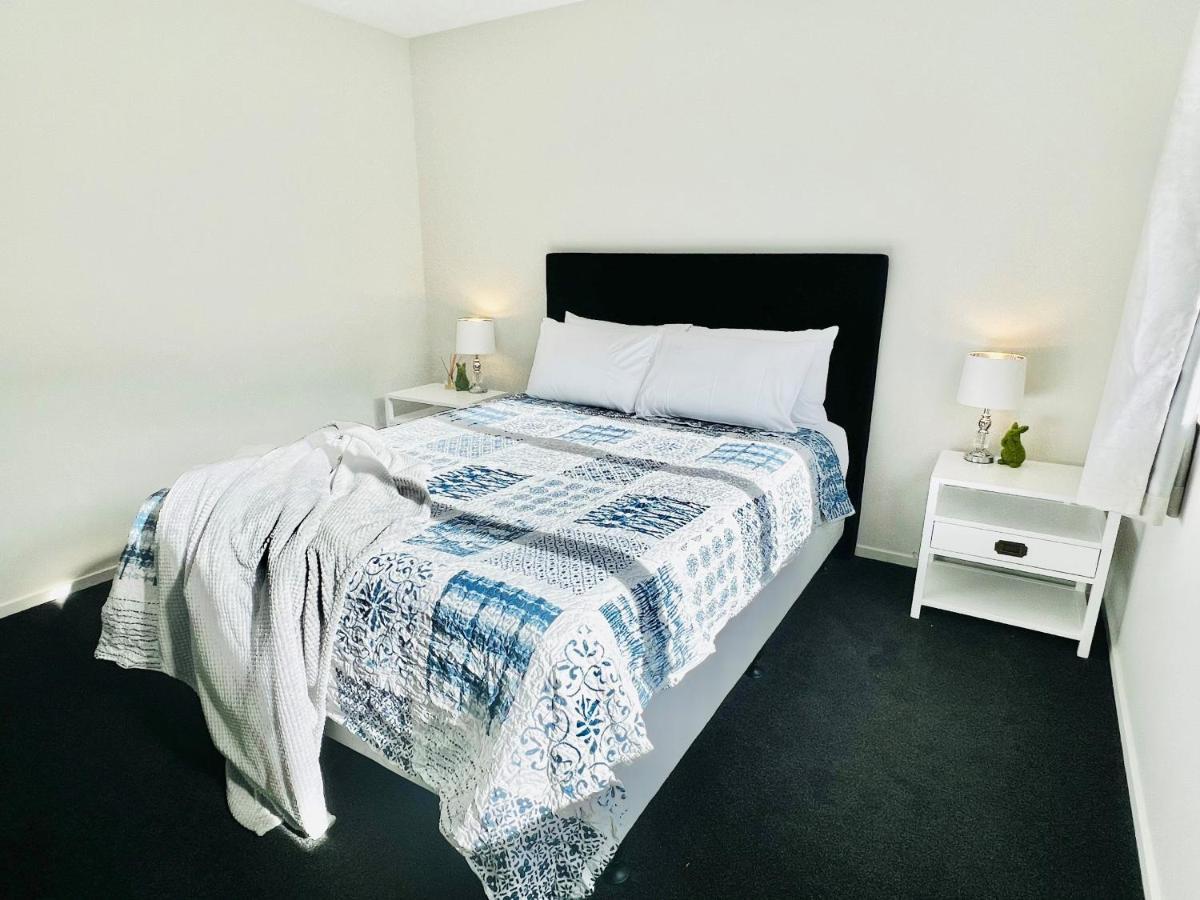 Thomas Townhouse - Christchurch Holiday Homes ภายนอก รูปภาพ